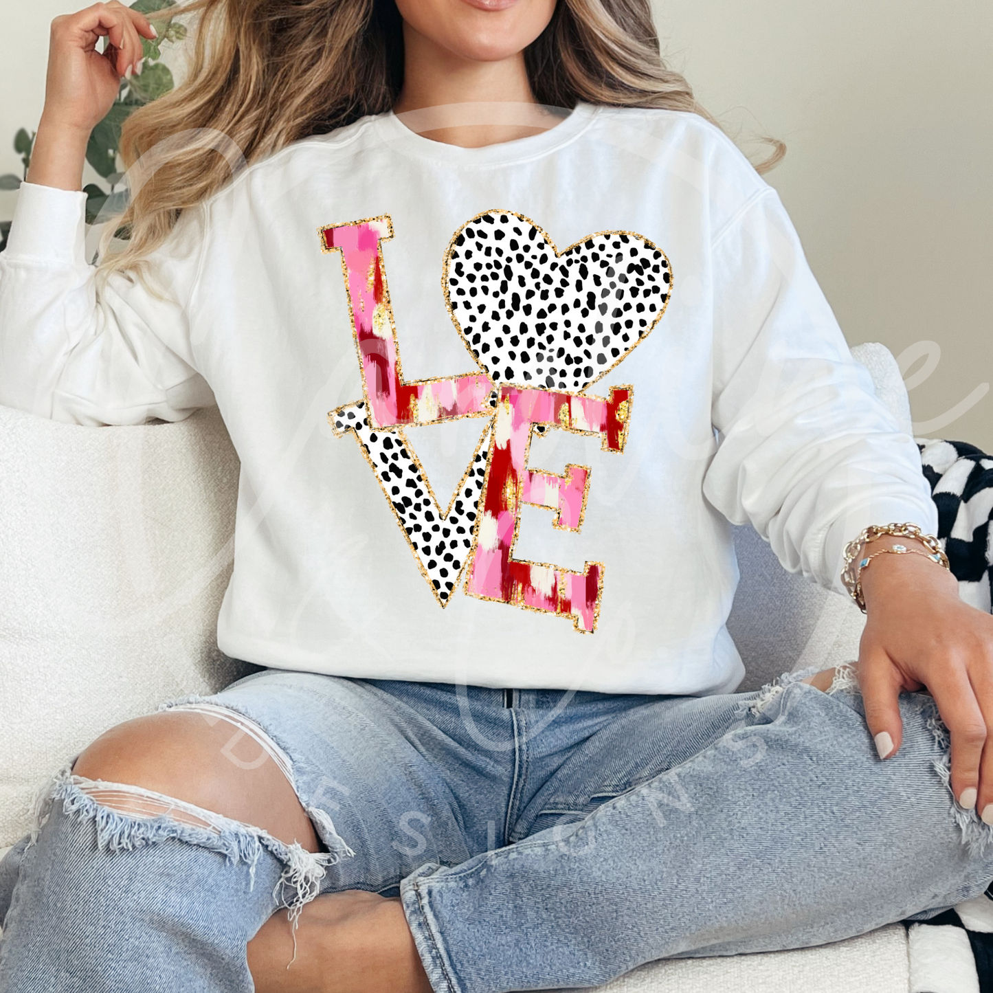Love with Glitter Design Comfort Colors Crewneck